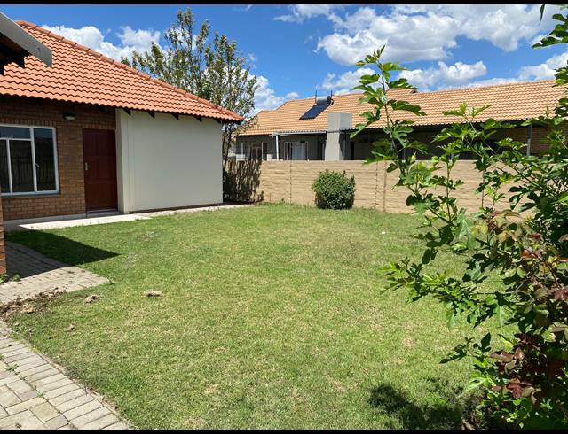 3 BEDROOM HOUSE FOR SALE IN WATERKLOOF EAST